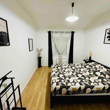 Superbe Duplex Cosy Apartment Reims Exterior foto